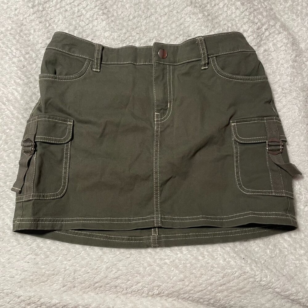 Wild fable green cargo miniskirt size 4 small